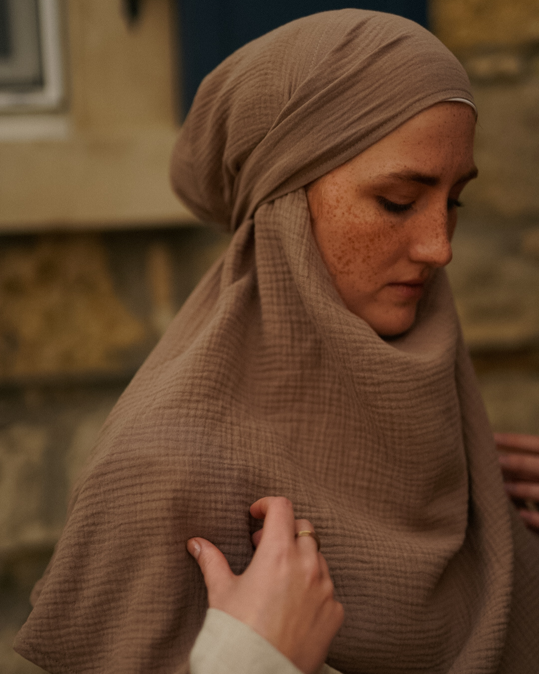 Muslin Khimar van biologisch katoen taupe