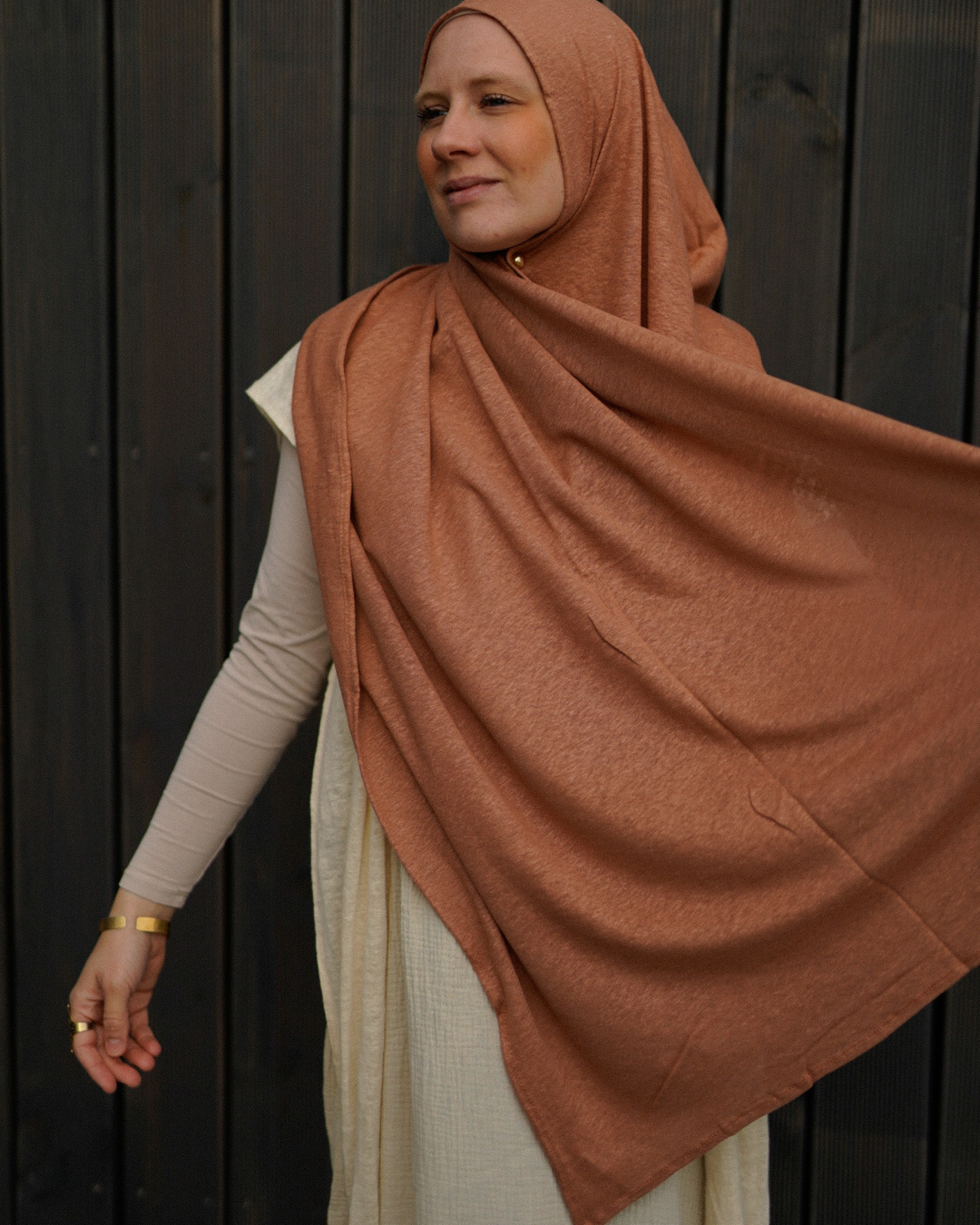 Jersey Hijab "Leena" - 100% linnen - Lava Mokka