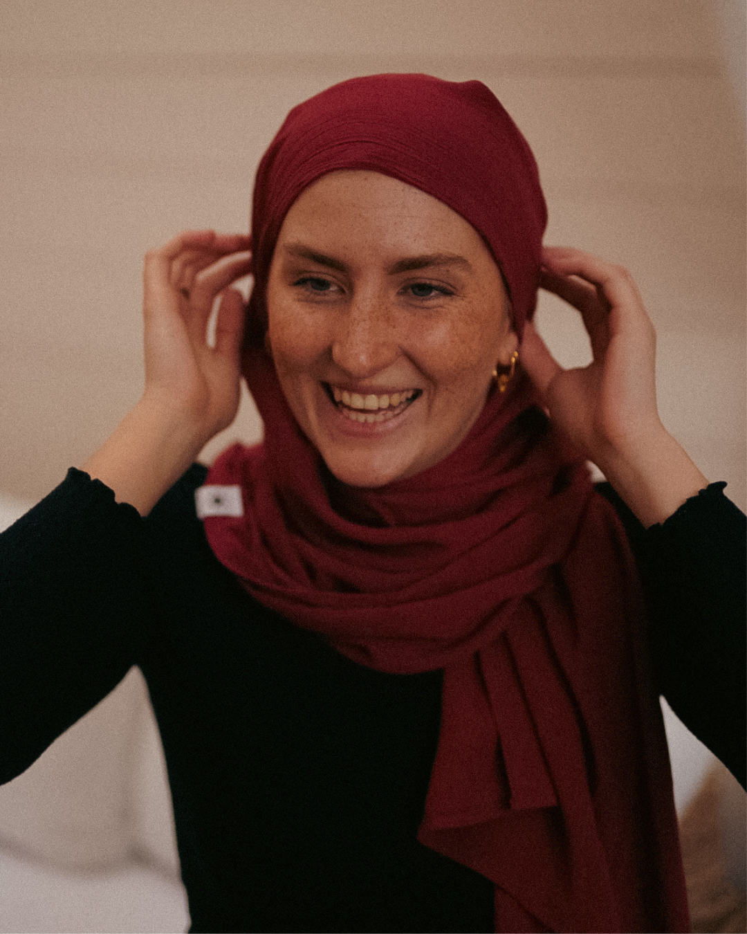 Crinkle Chiffon Hijab "Sandy" gemaakt van viscose en linnen (Ruby)