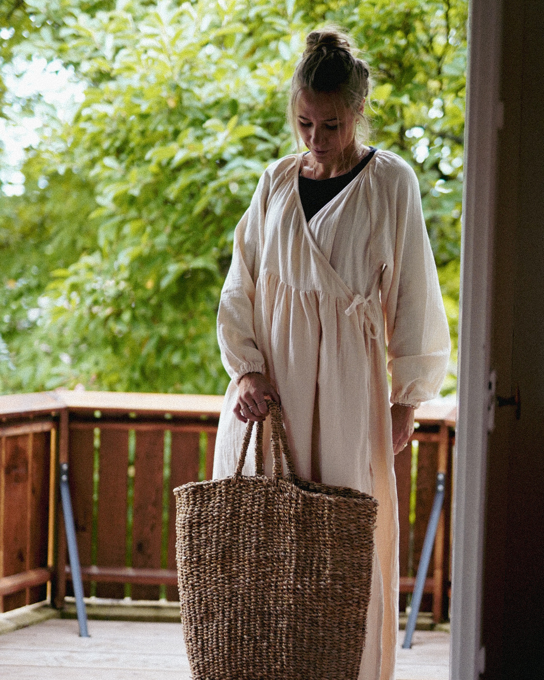 Borstvoedingsvriendelijke wikkelabaya "Lunaria" van biologisch katoen (Poeder)