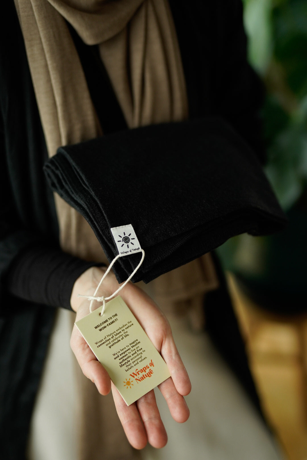 Een goedkope hijab kopen? Waarom goedkoop duur is - en hoe je slim kunt besparen