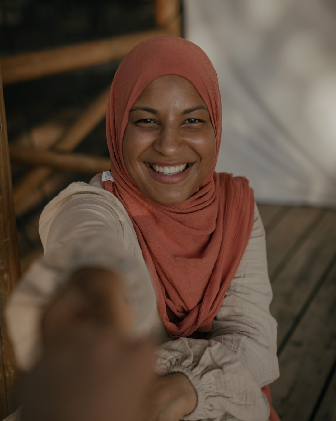 Crinkle Chiffon Hijab "Sandy" gemaakt van viscose en linnen (Fox Red)