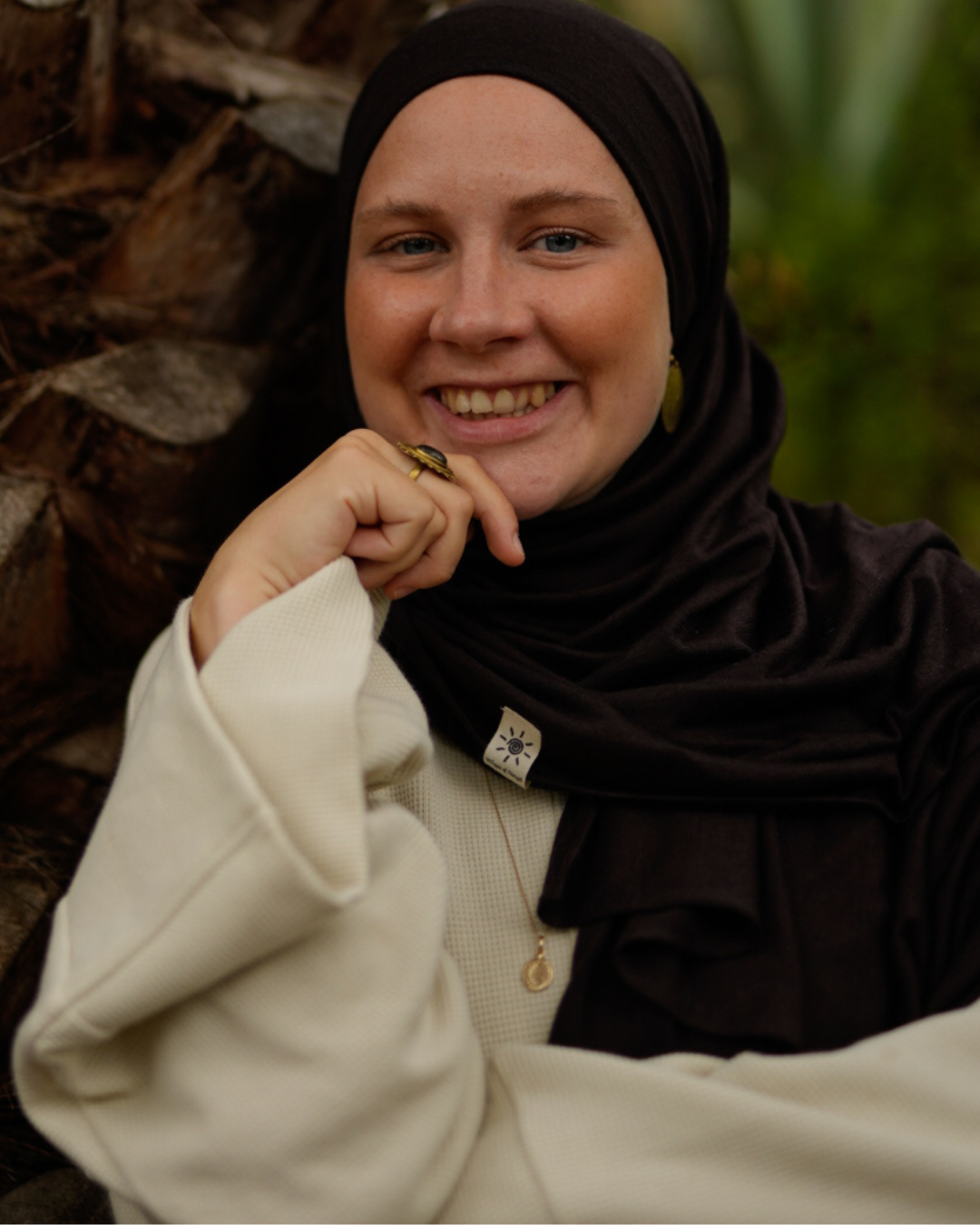 Hijab van merinowol "Merina" (ganache)