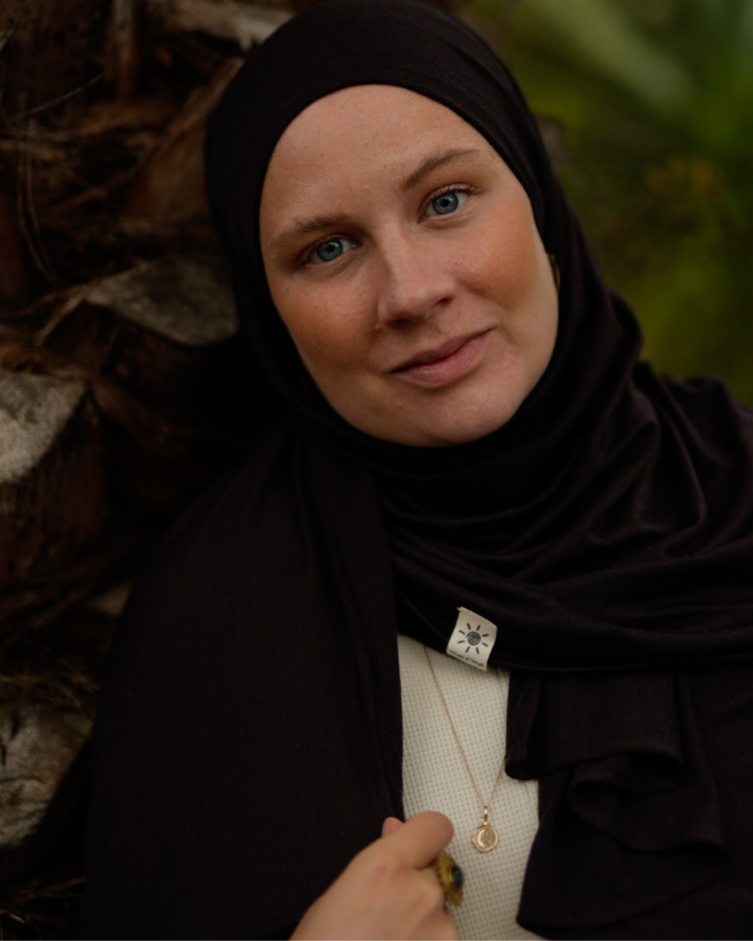 Hijab van merinowol "Merina" (ganache)