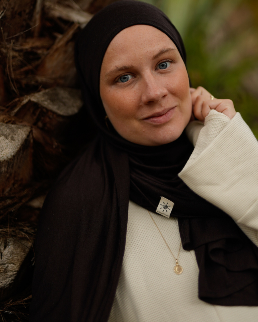Hijab van merinowol "Merina" (ganache)