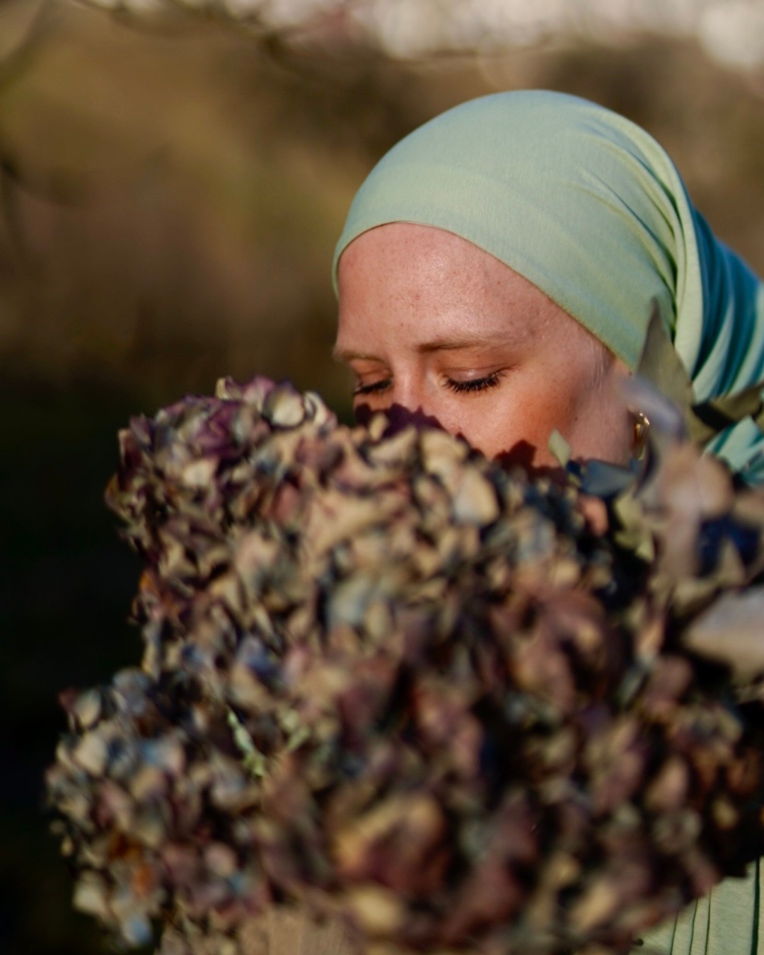 Lichtgewicht jersey hijab "Hava" gemaakt van 100% biologisch katoen - Iced Green