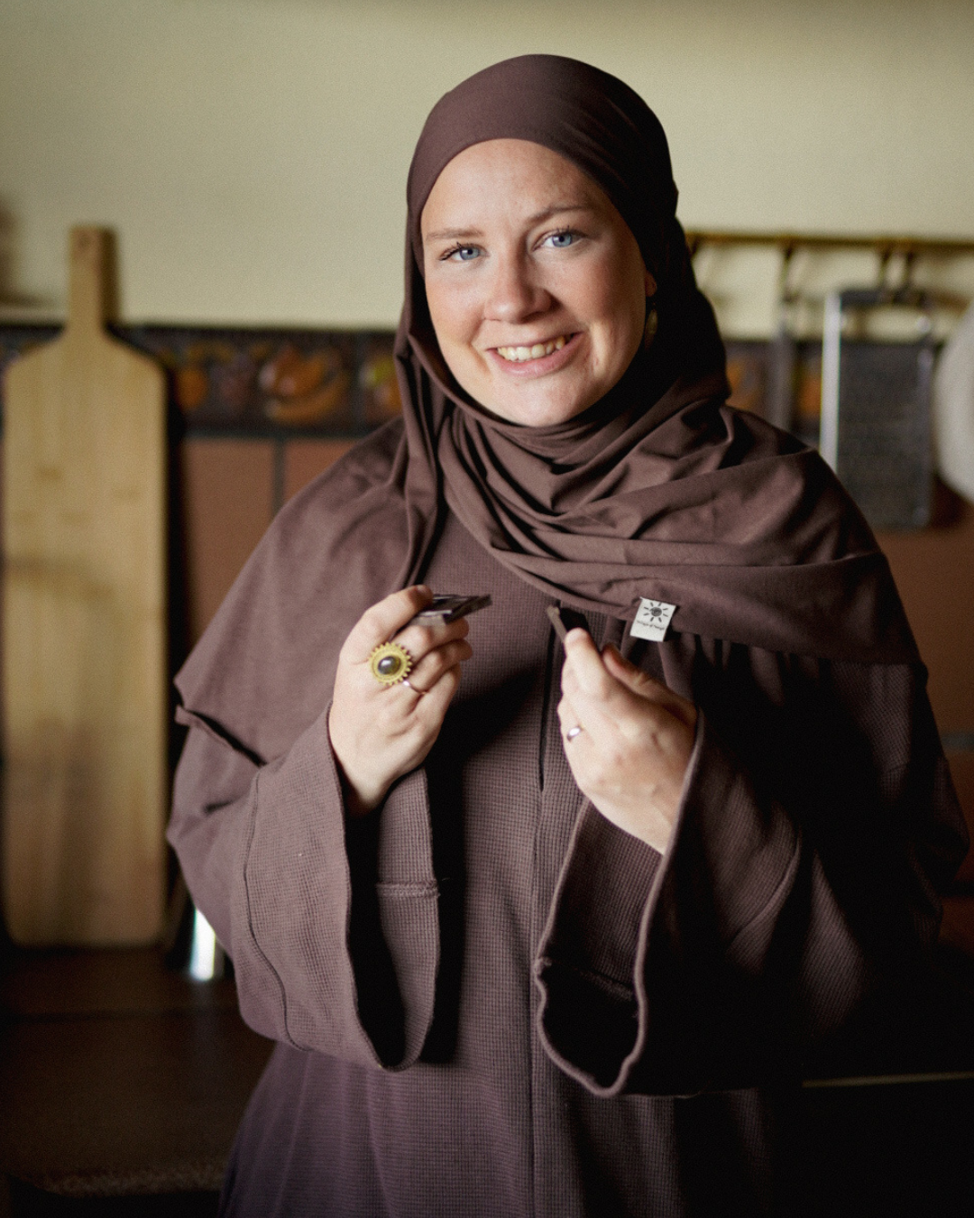 Lichte jersey hijab "Hava" van 100% biologisch katoen (Mousse au Chocolat)