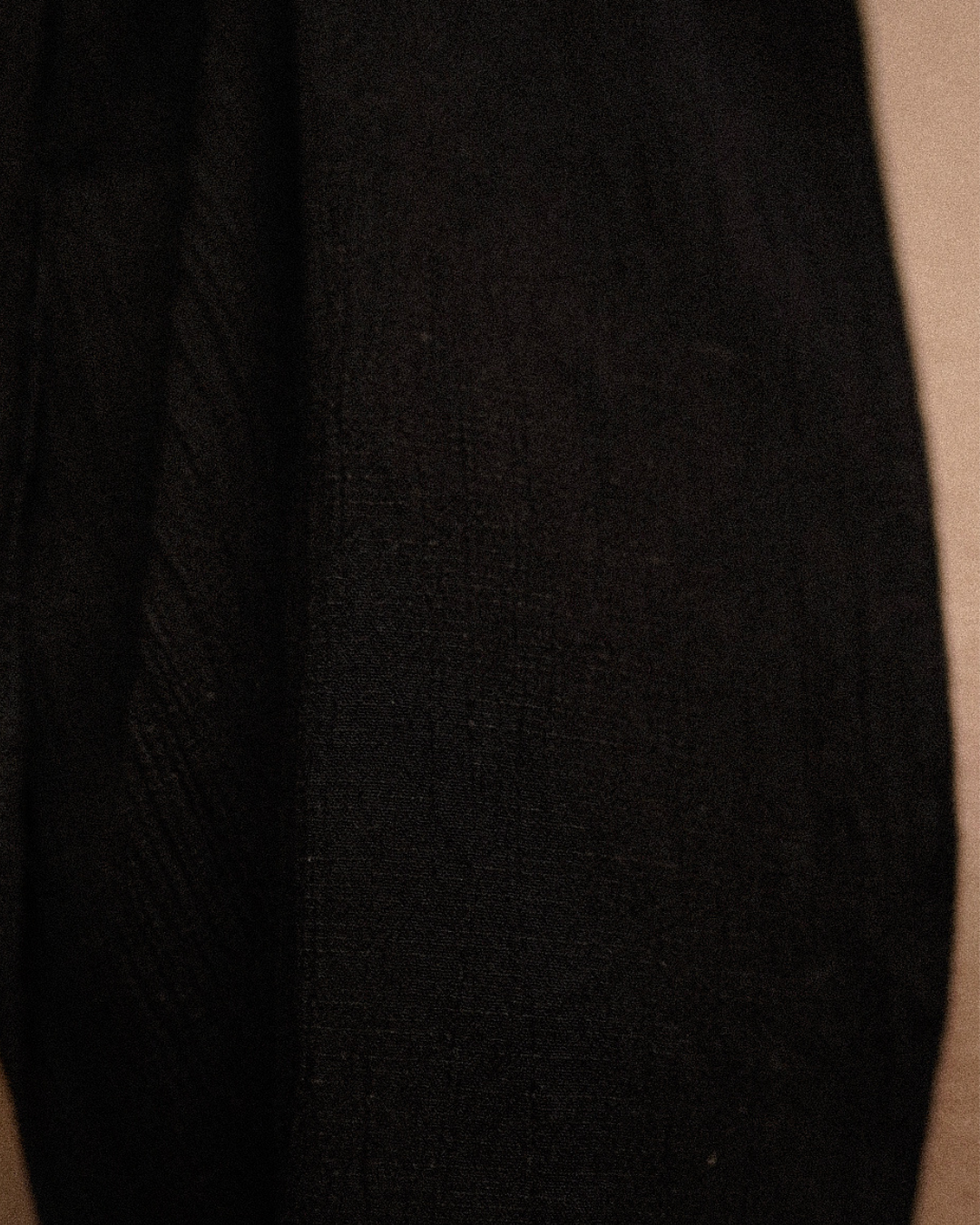 Crinkle Chiffon Hijab "Sandy" gemaakt van viscose en linnen (zwart)