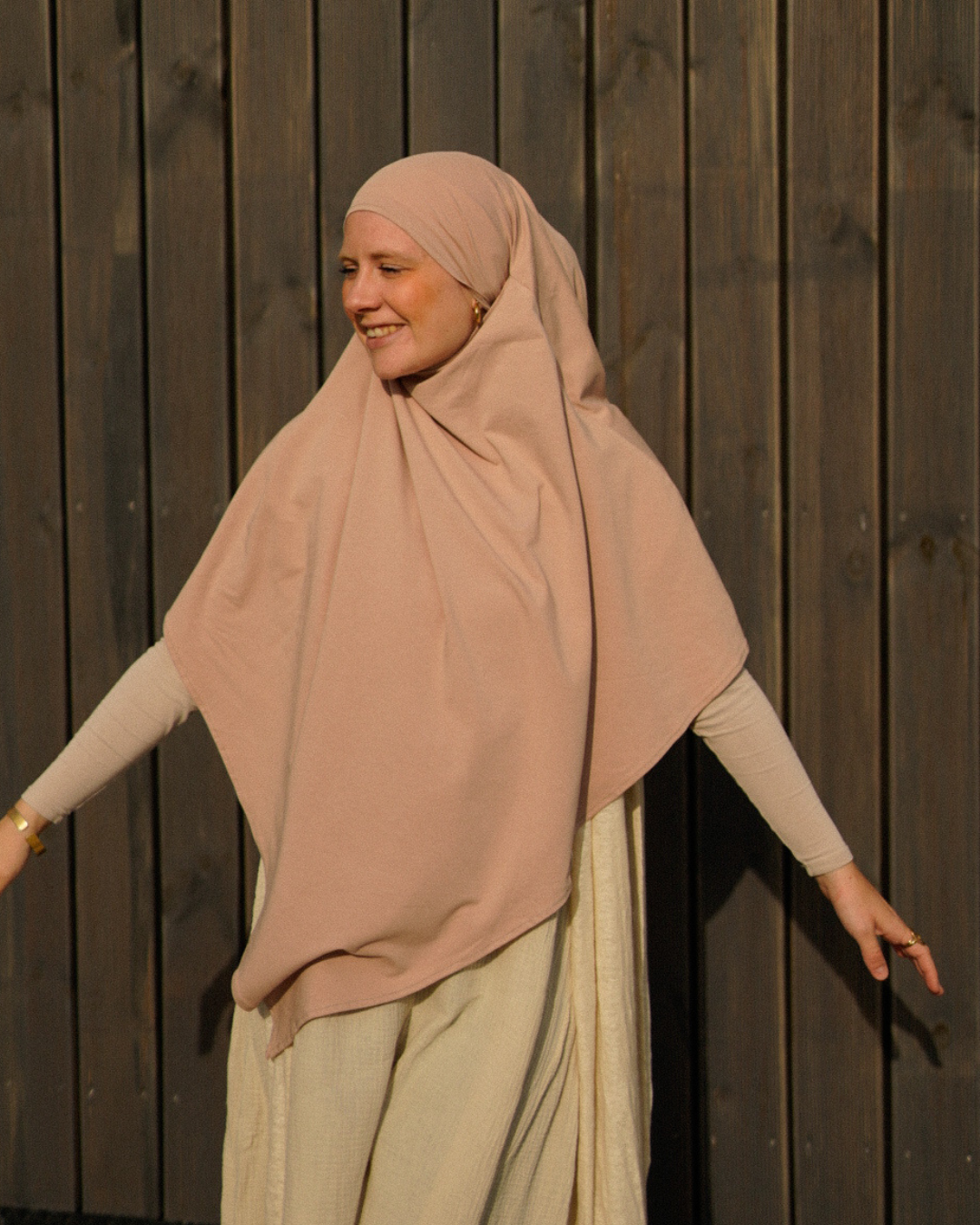 Jersey Khimar van biologisch katoen in licht taupe