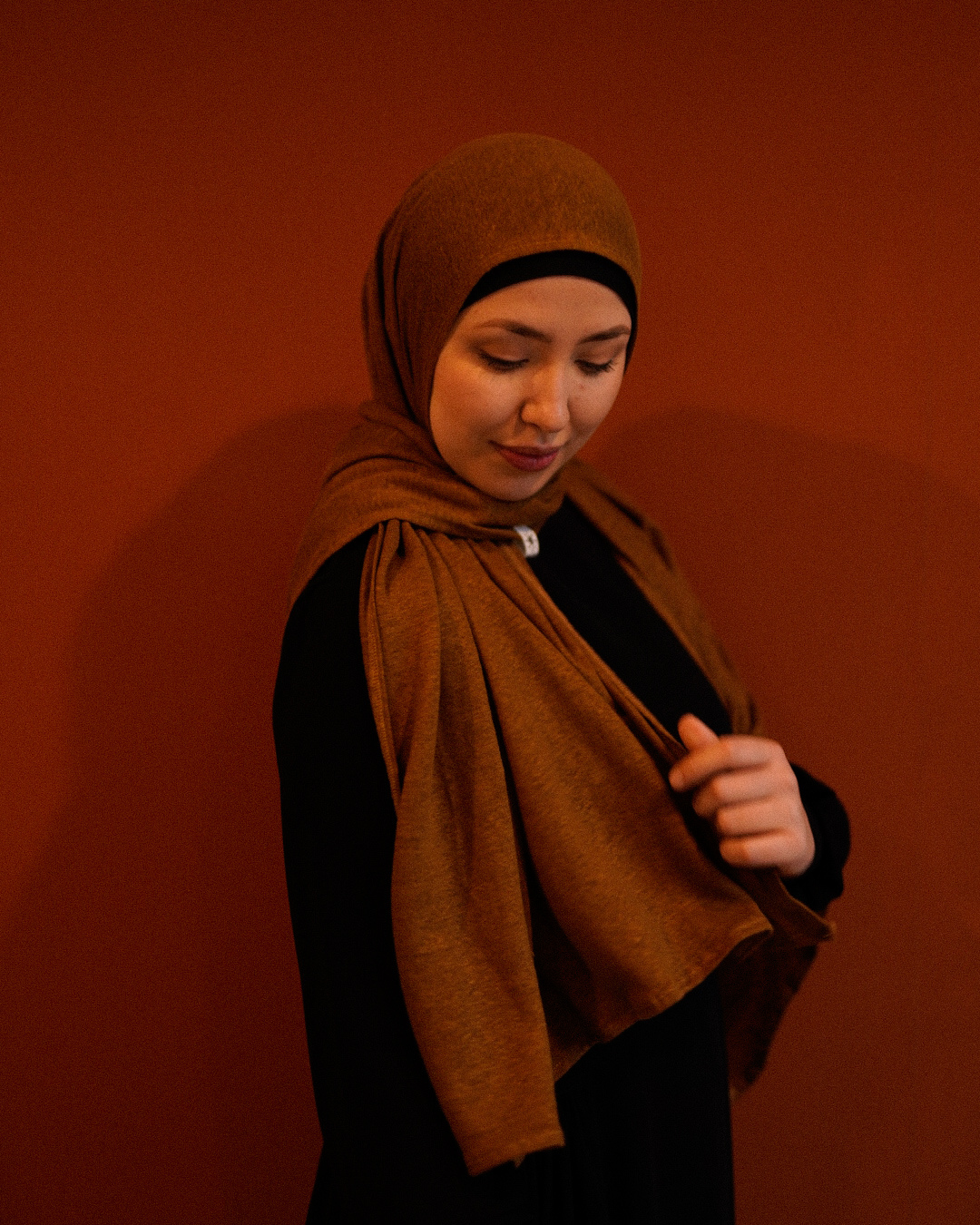 Jersey hijab "Leena" - 100% linnen - teak