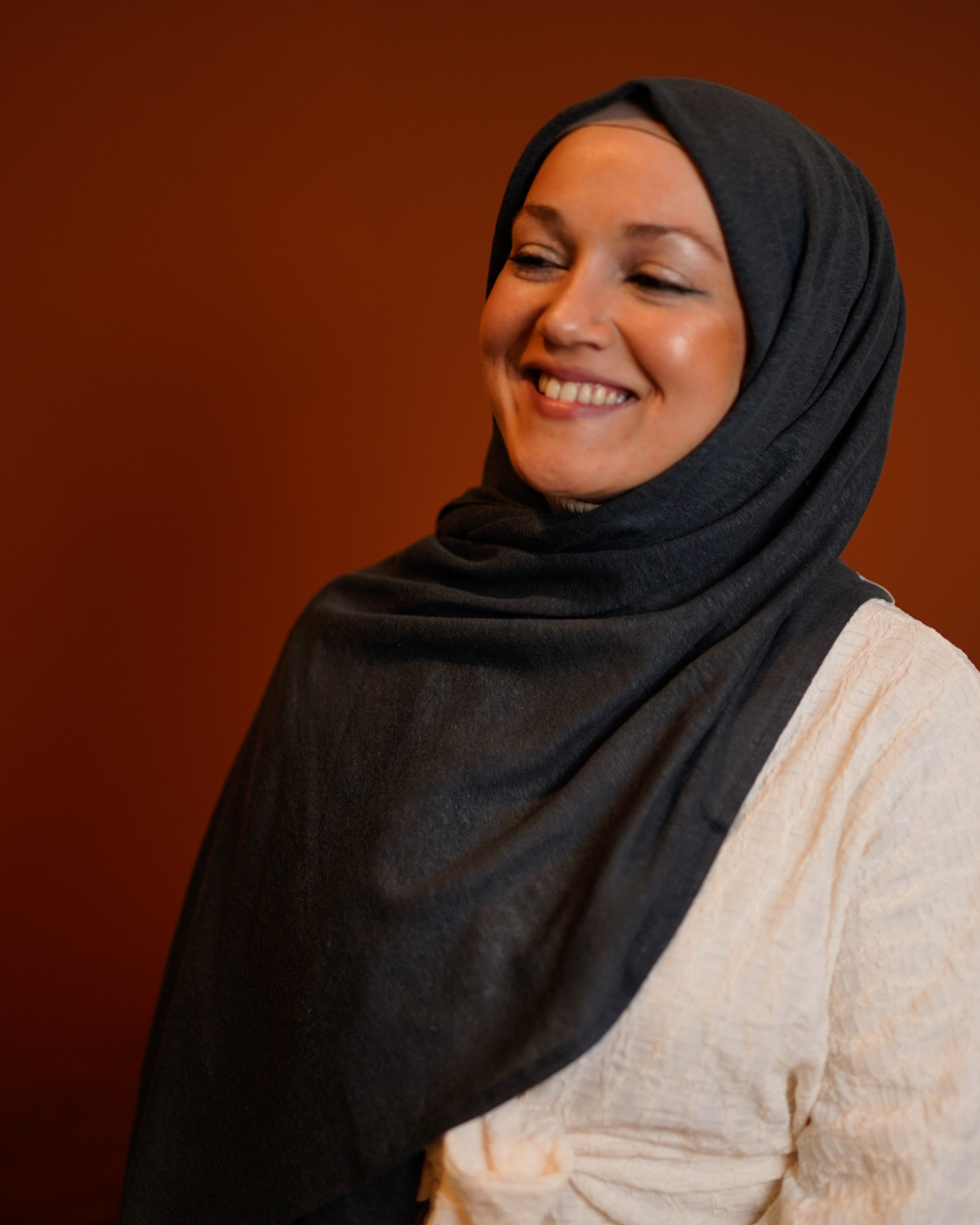 Jersey Hijab "Leena" - 100% linnen - Steen