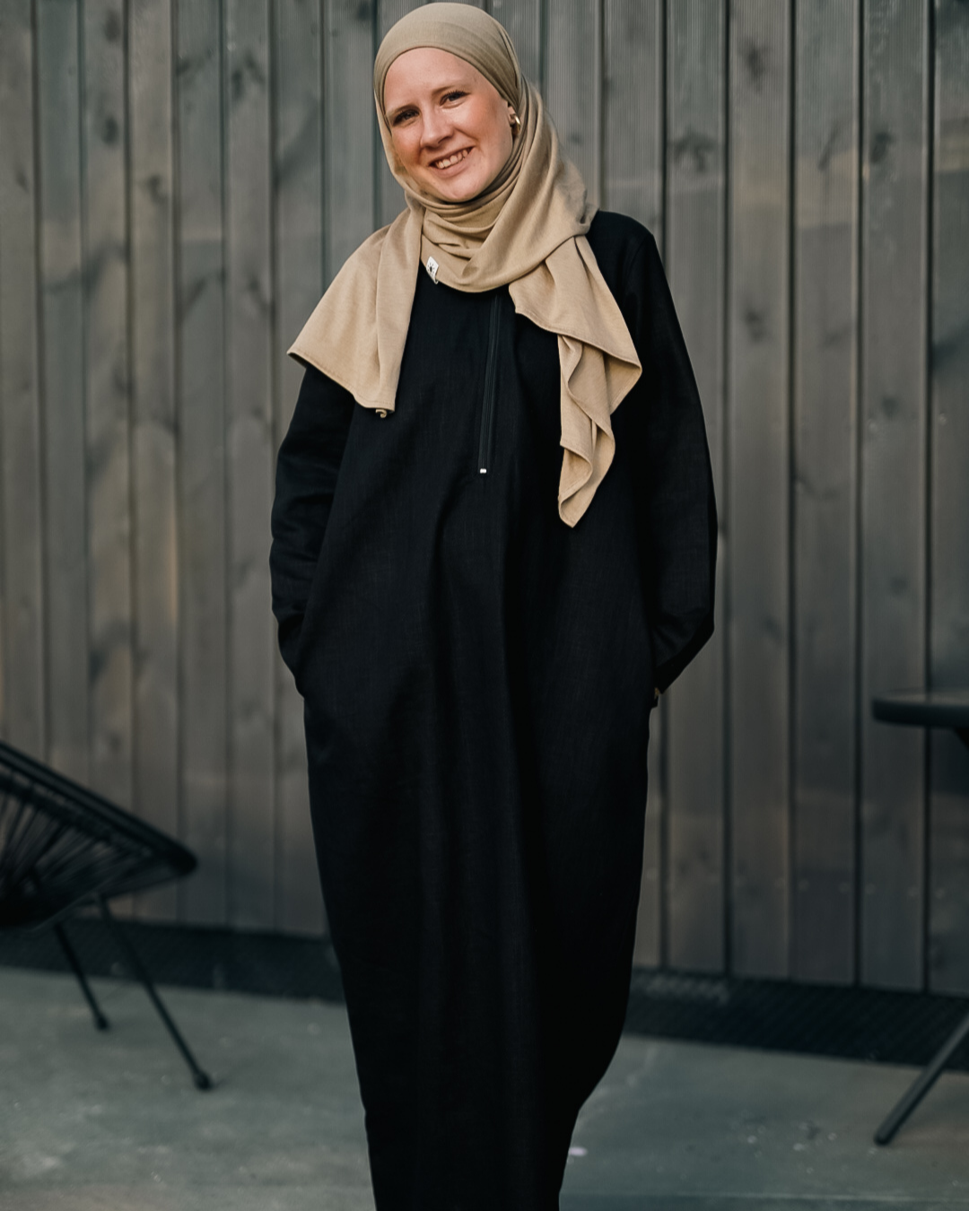 Linnen Abaya "Alma" met katoen - zwart
