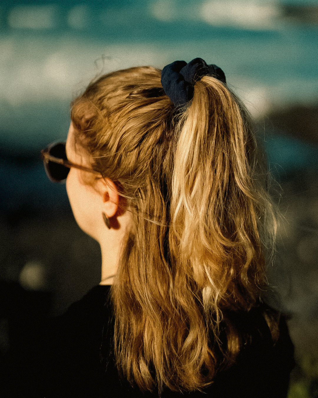 Nature Scrunchie (Maya Navy)