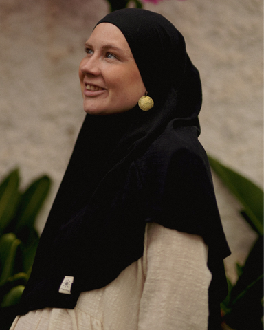 Mini Khimar Sandy van viscose en linnen (Zwart)