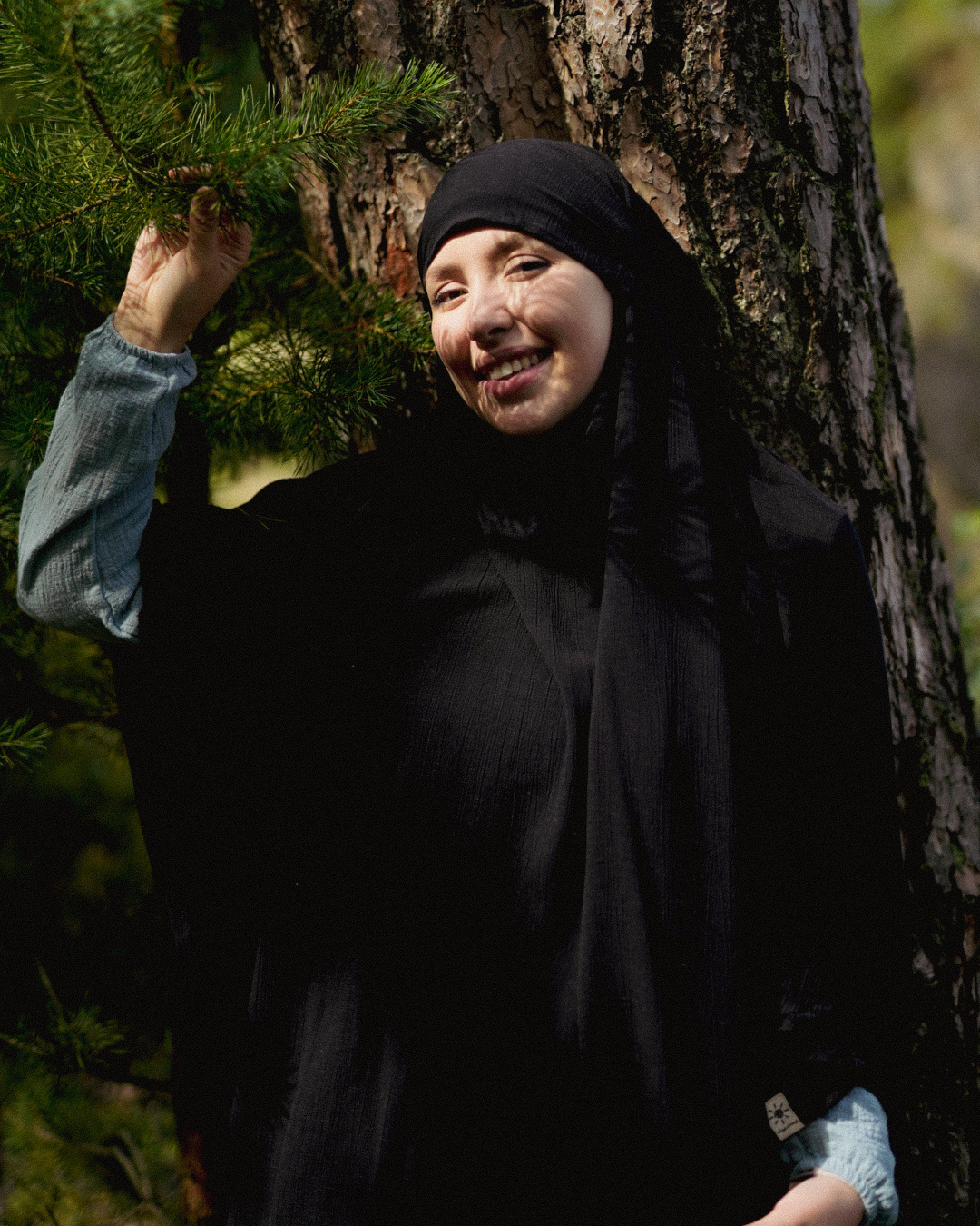 Khimar Sandy van viscose en linnen (Zwart)