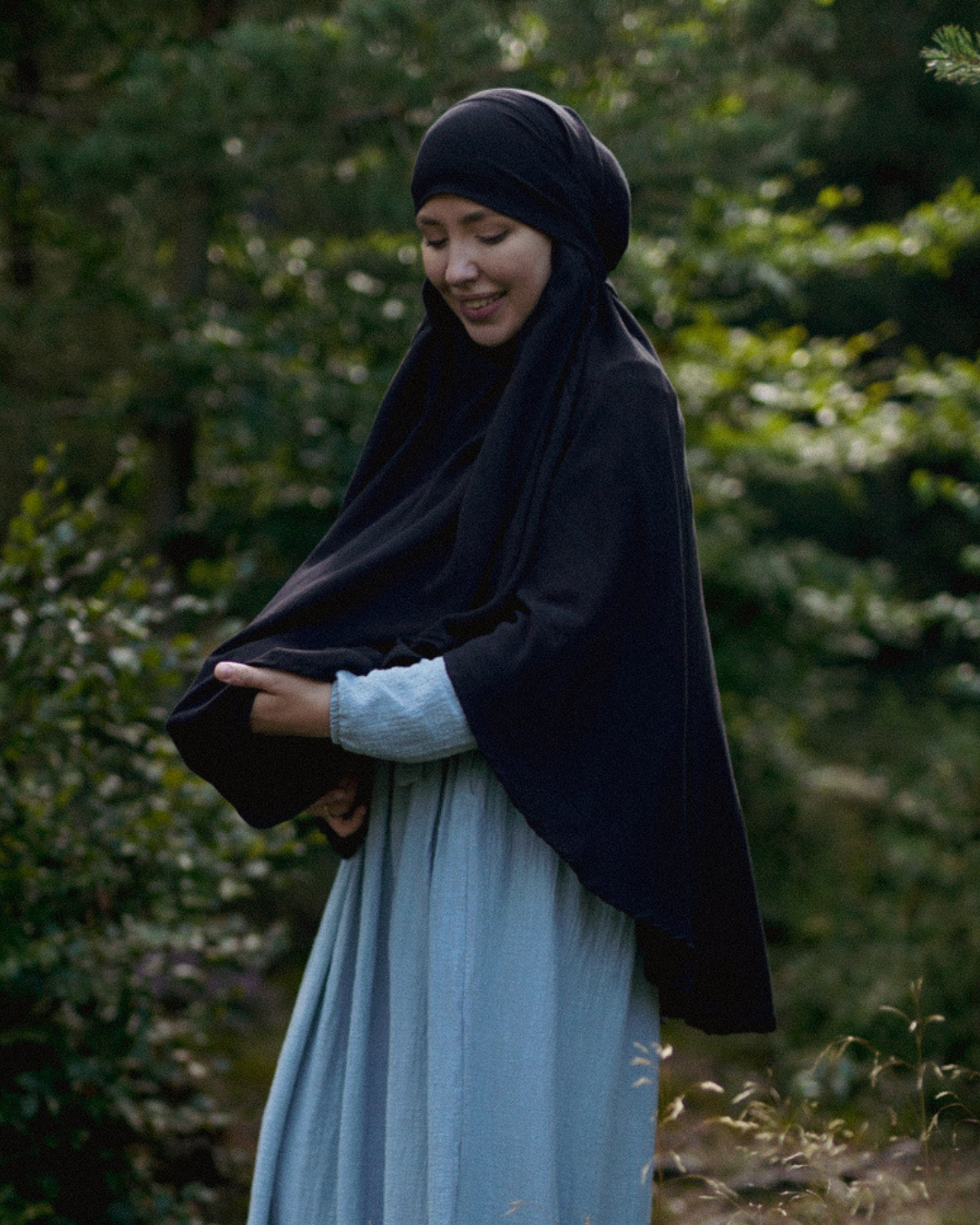 Khimar Sandy van viscose en linnen (Zwart)