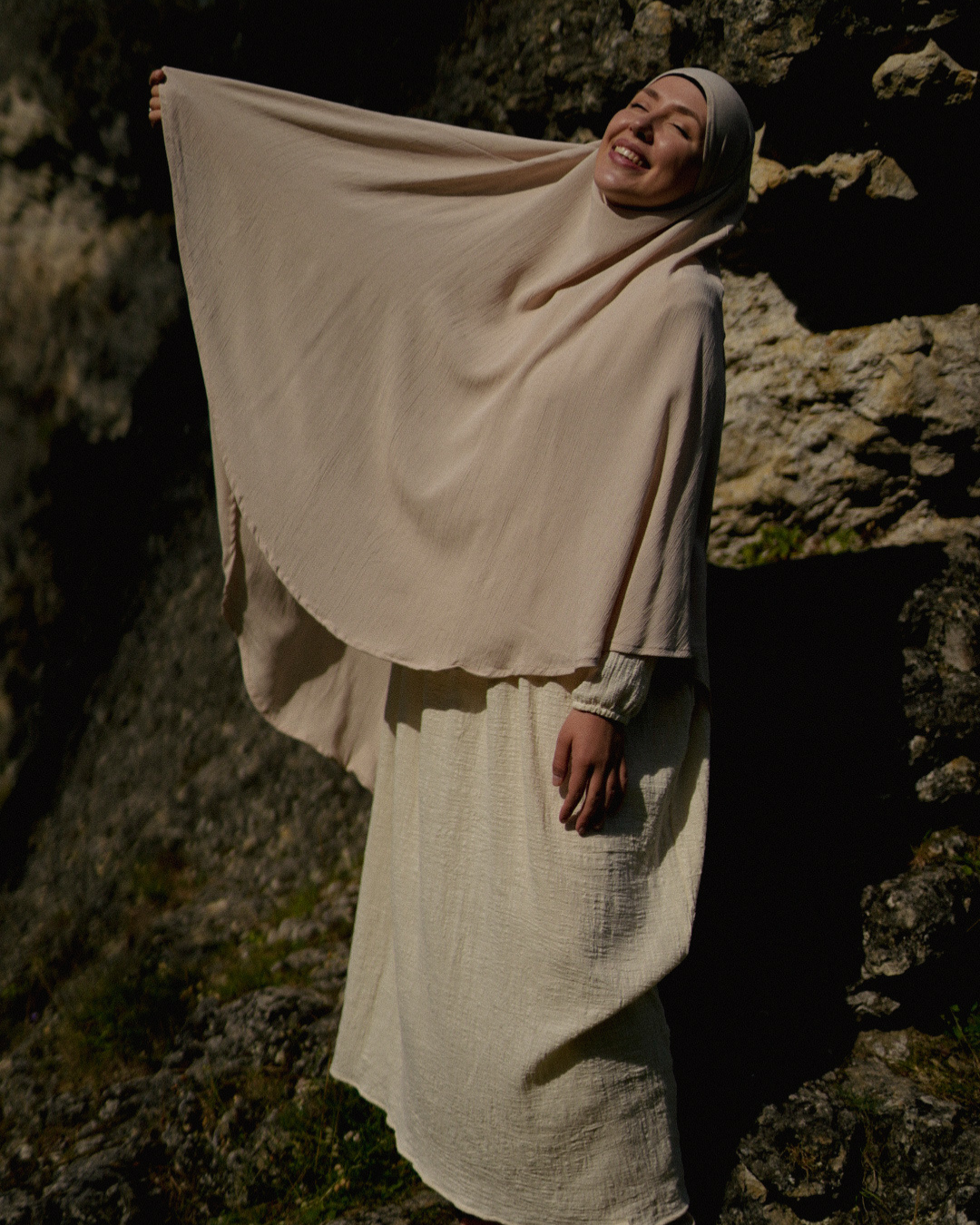 Khimar Sandy van viscose en linnen (Linnen Beige)