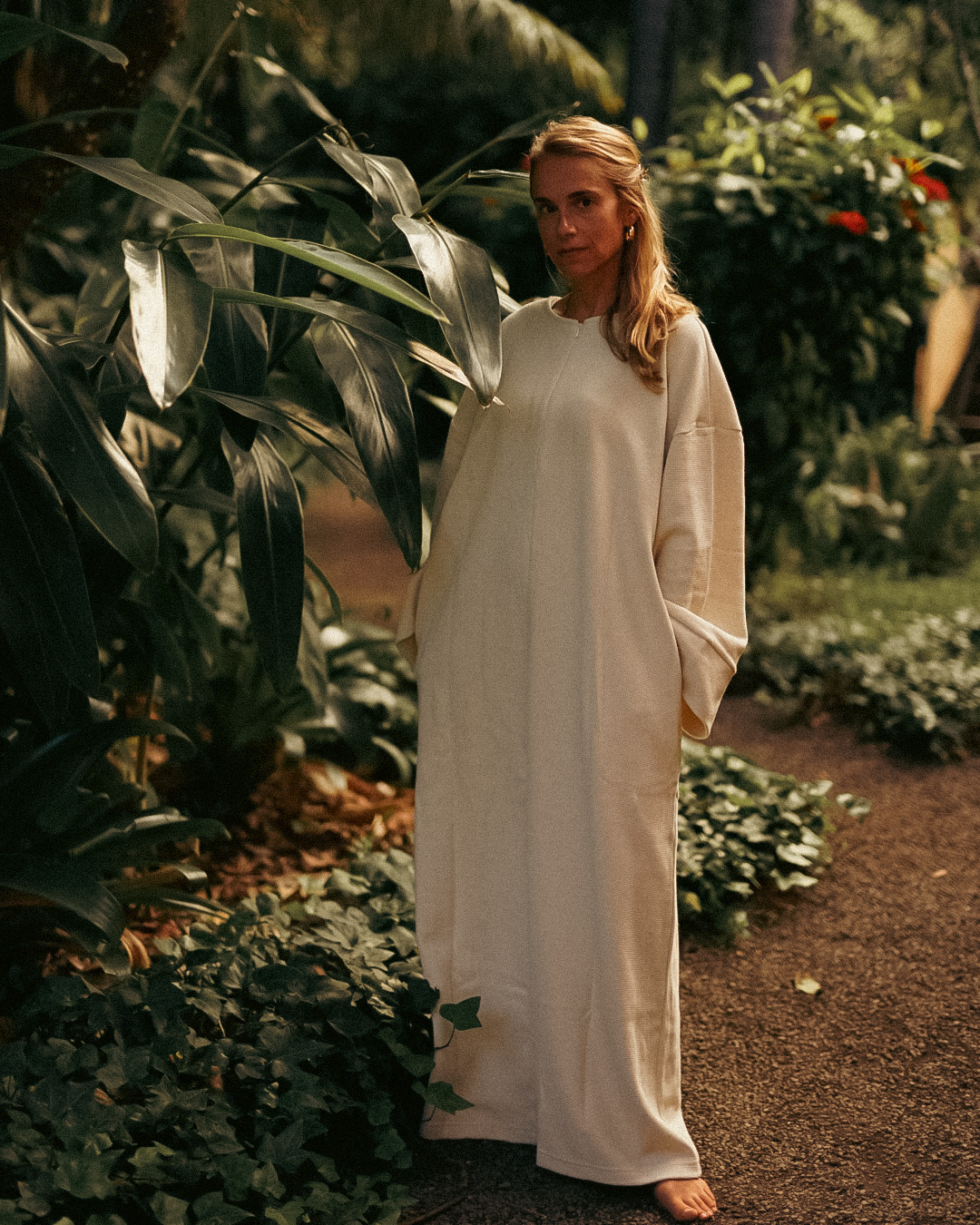 Warme "Laila" abaya van biologisch katoen (marsepein)