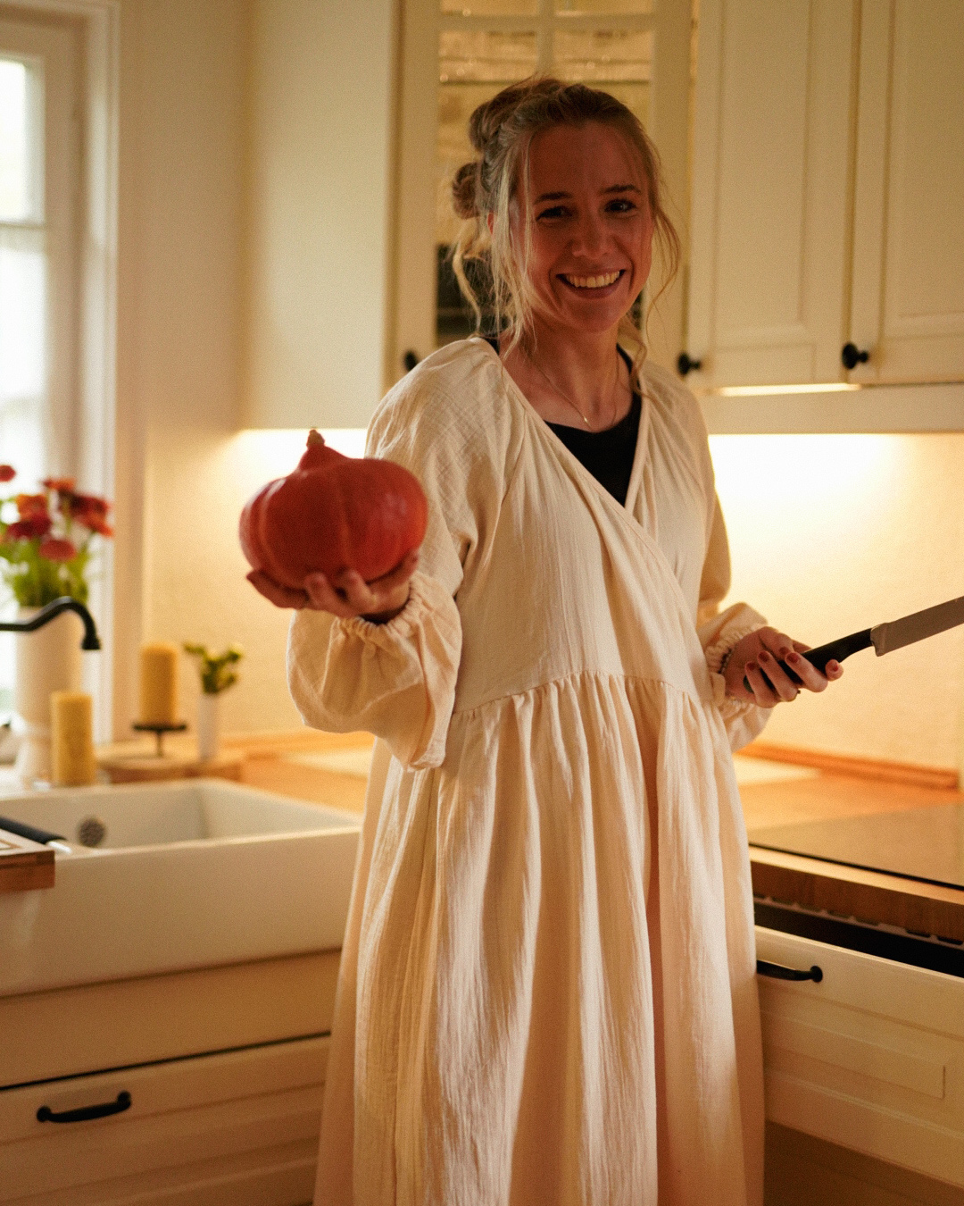 Borstvoedingsvriendelijke wikkelabaya "Lunaria" van biologisch katoen (Poeder)