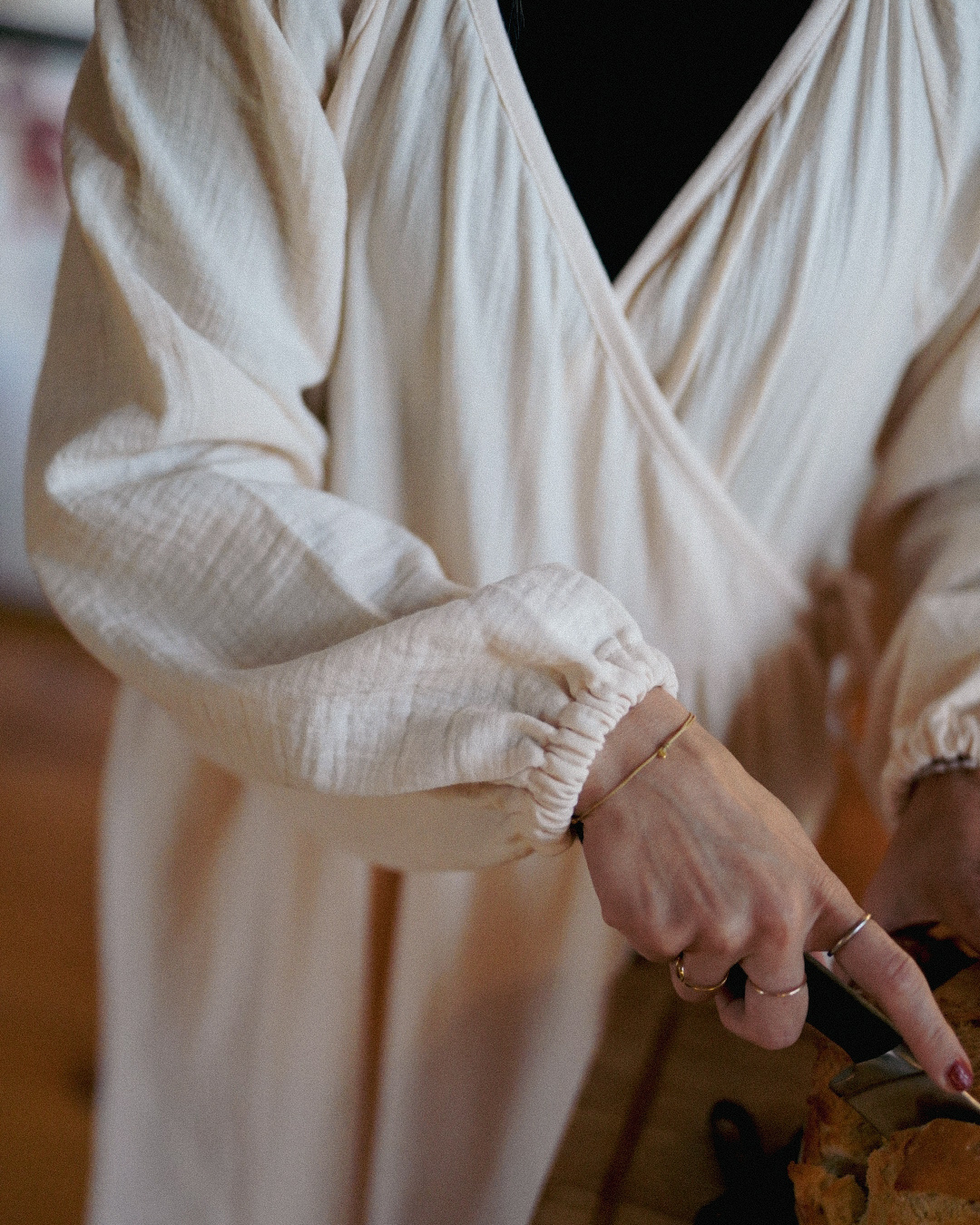 Borstvoedingsvriendelijke wikkelabaya "Lunaria" van biologisch katoen (Poeder)